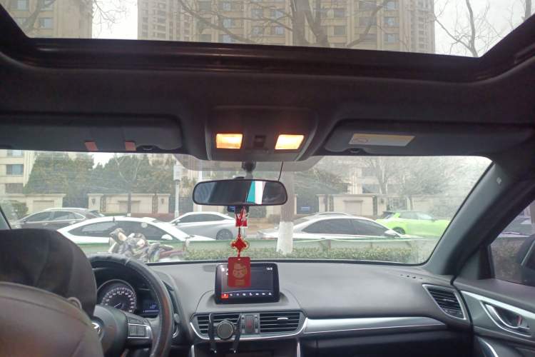 Used Mazda CX-4 2016 2.0L Automatic 2WD Blue Sky Luxury Edition