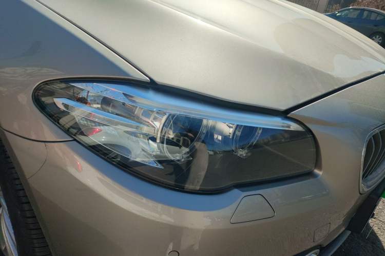 Used BMW 5 Series 2017 525Li Luxury Design Package Right Front Headlight