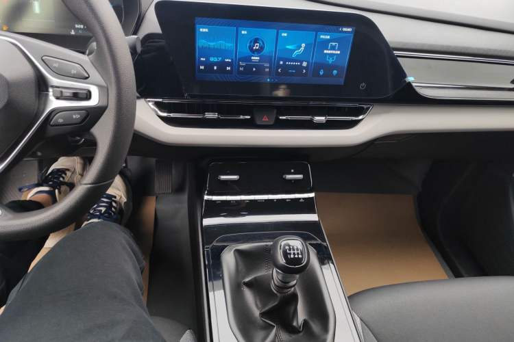 Used Wuling Victory 2020 1.5T Manual Elite Edition
