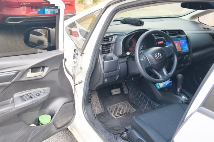 Used Honda Fit 2016 1.5L LX CVT Comfort Model Driver Seat