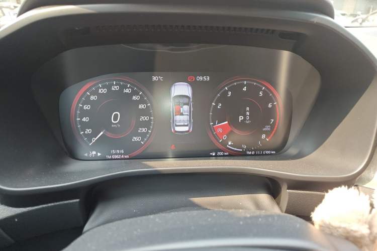 Used Volvo XC40 2020 T4 Four-Wheel Drive Smart Luxury Edition Instrument Cluster