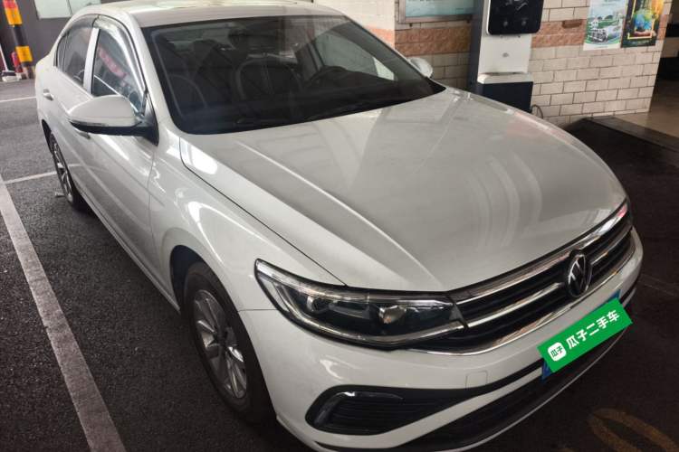 Used Volkswagen Bora 2023 1.5L Automatic Changer Limited Edition Exterior 1