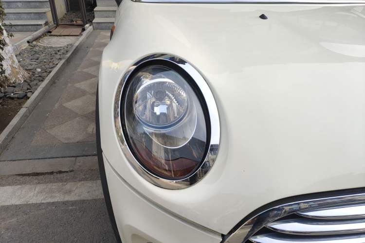 Used MINI MINI 2016 1.5T COOPER Five-Door Edition