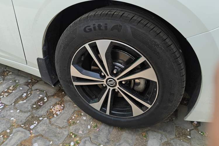 Used Nissan Sylphy 2020 1.6L XL CVT Smart Enjoyment Edition Right Front Wheel Hub