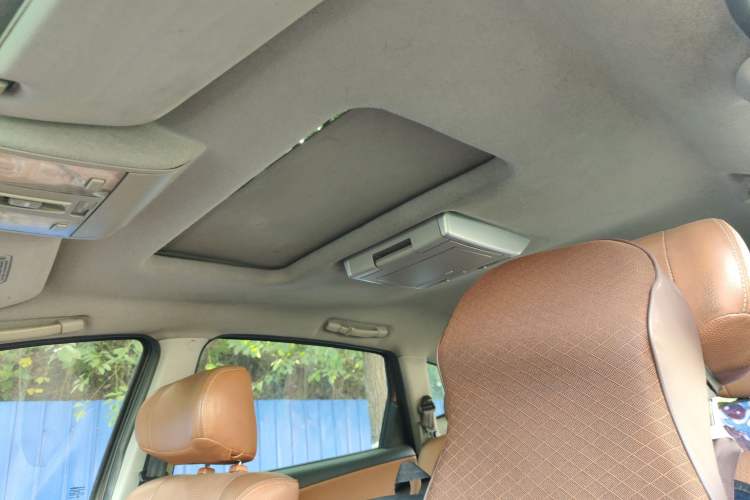 Used Luxgen Great 7 SUV 2013 Limited-Edition Sharp Edition 2.2T All-Wheel-Drive Prestige Model Headliner