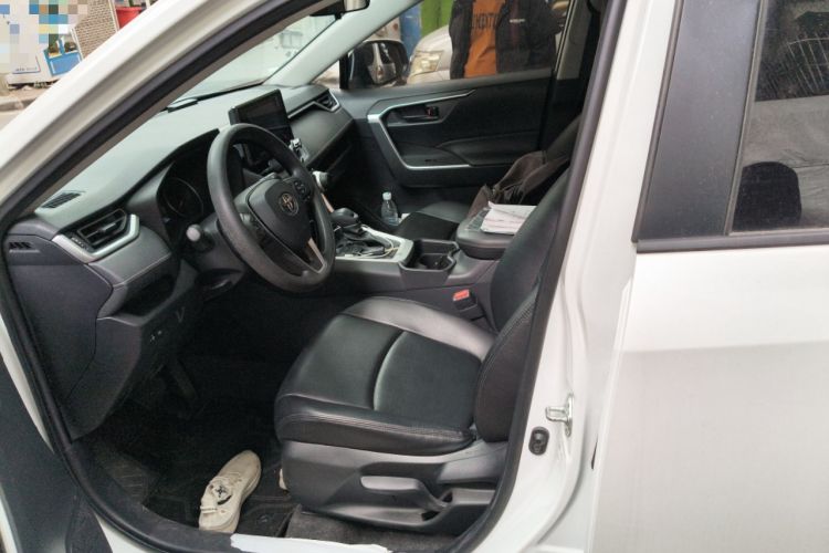 Used Toyota RAV4 2022 2.0L CVT Two-Wheel Drive Urban Edition
