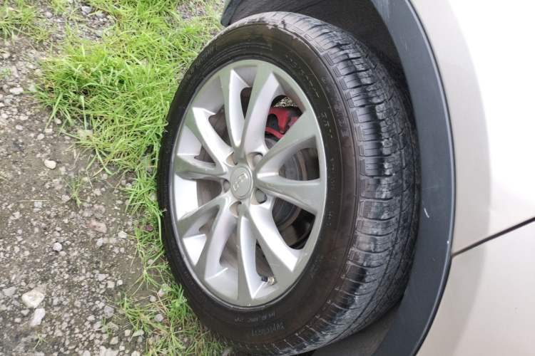 Used Geely Auto Emgrand GS 2016 Sports Edition 1.8L Manual LingShang Model Right Rear Wheel Hub