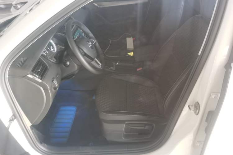 Used Skoda Octavia 2018 1.6L Automatic Luxury Edition