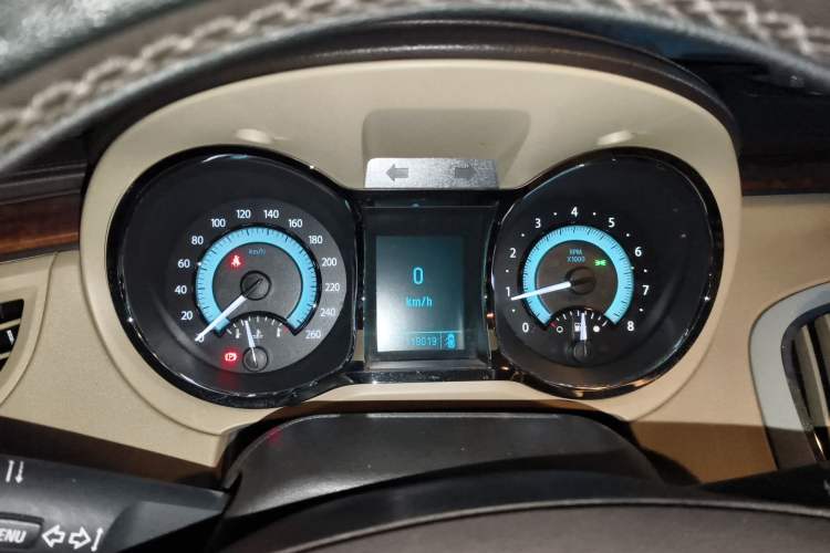 Used Buick LaCrosse 2011 2.4L SIDI Elegant Edition