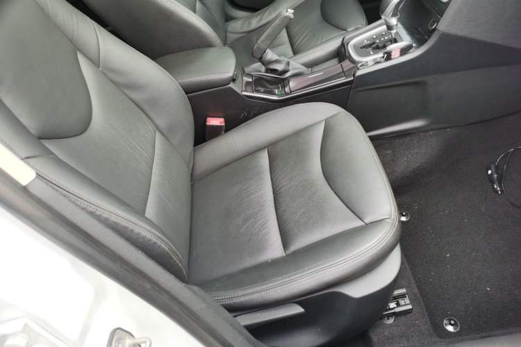 Used Citroen C4L 2014 1.6THP Intelligent Drive Automatic Dynamic Model