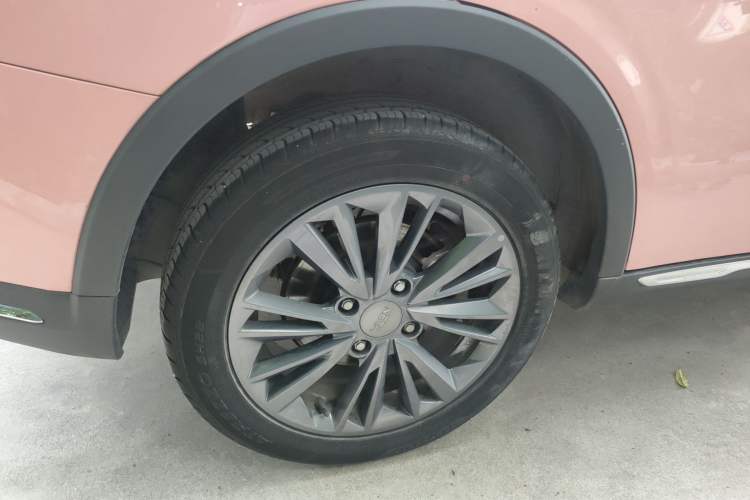 Used NETA V 2022 Chao 400 Lite Pink Custom Edition Exterior 5