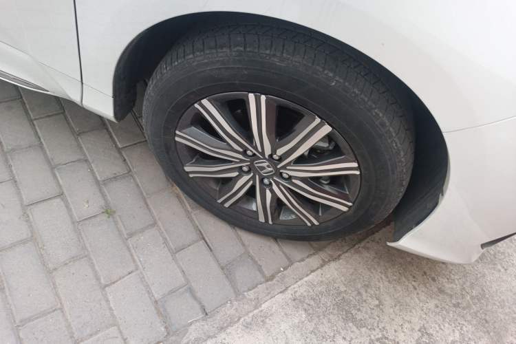 Used Honda Odyssey 2024 2.0L eHEV Sharp·Leading Edition Right Front Wheel Hub