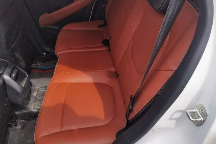 Used Baojun 510 2017 1.5L Automatic Luxury Model Left Rear Seat