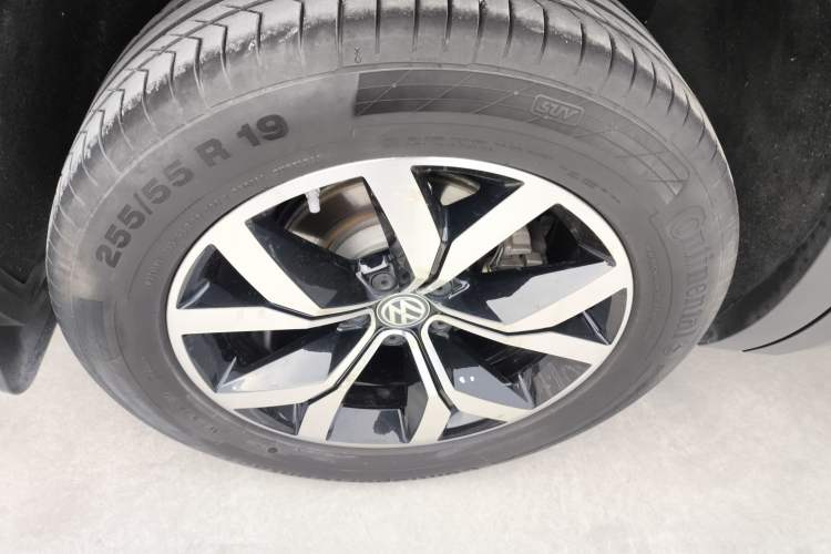 Used Volkswagen Teramont 2020 330TSI Two-Wheel-Drive Luxury Edition China VI Standard
