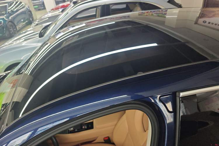 Used Hima AITO M5 2022 Extended-Range Four-Wheel Drive Performance Version Roof