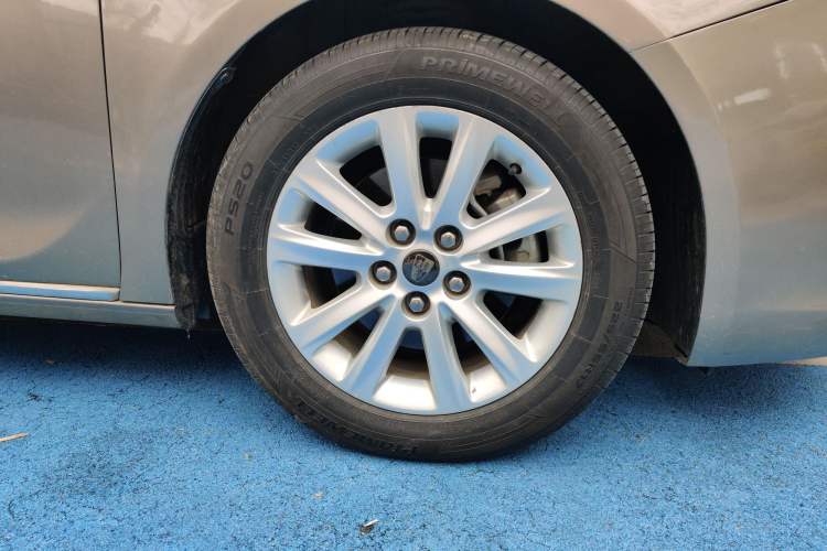 Used Roewe 950 2012 2.4L Luxury Edition
