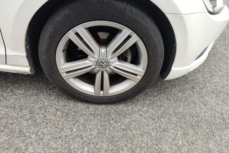 Used Volkswagen Lamando 2015 280TSI DSG Comfort Edition
