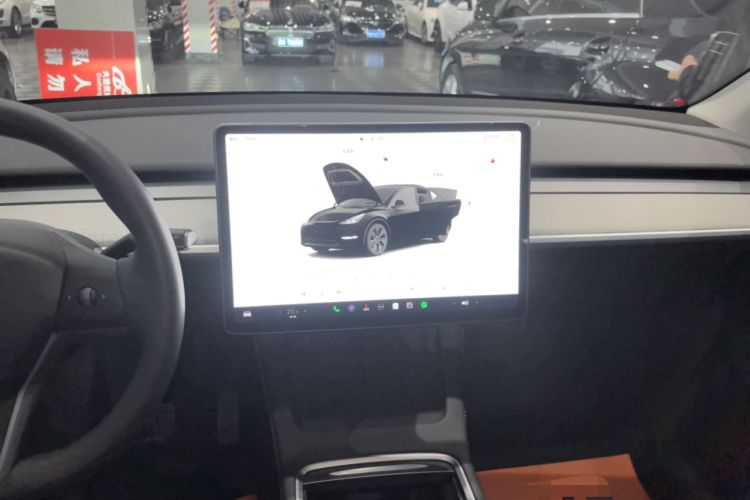 Used Tesla Model Y 2023 Long-Range All-Wheel-Drive Version