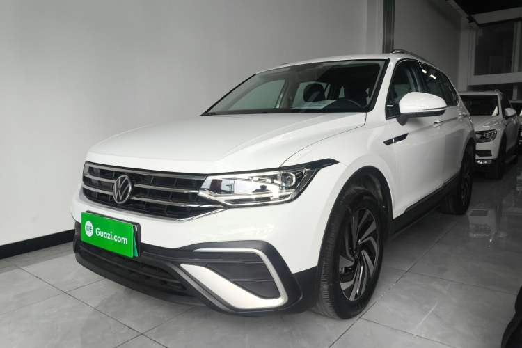 Used Volkswagen Tiguan L 2023 300TSI Automatic Two-Wheel Drive Smart Edition