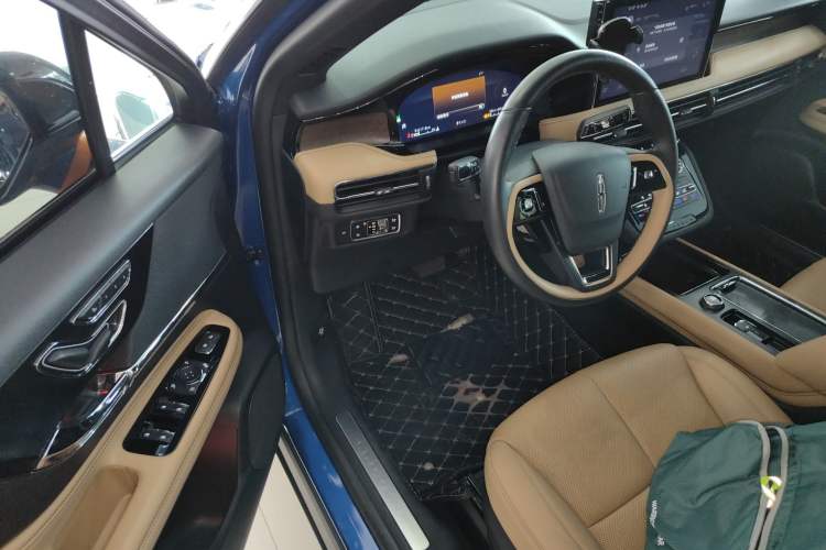 Used Lincoln Corsair 2022 2.0T Two-Wheel Drive Luxury Edition