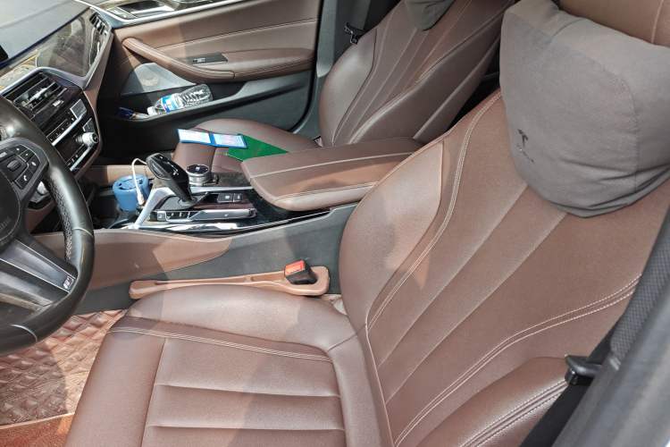 Used BMW 5 Series 2019 525Li M Sport Package