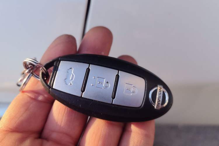 Used Nissan Teana 2014 Duke 2.5L XV Deluxe Edition Vehicle Key