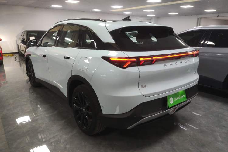 Used ARCFOX Alpha T5 2024 660 MAX