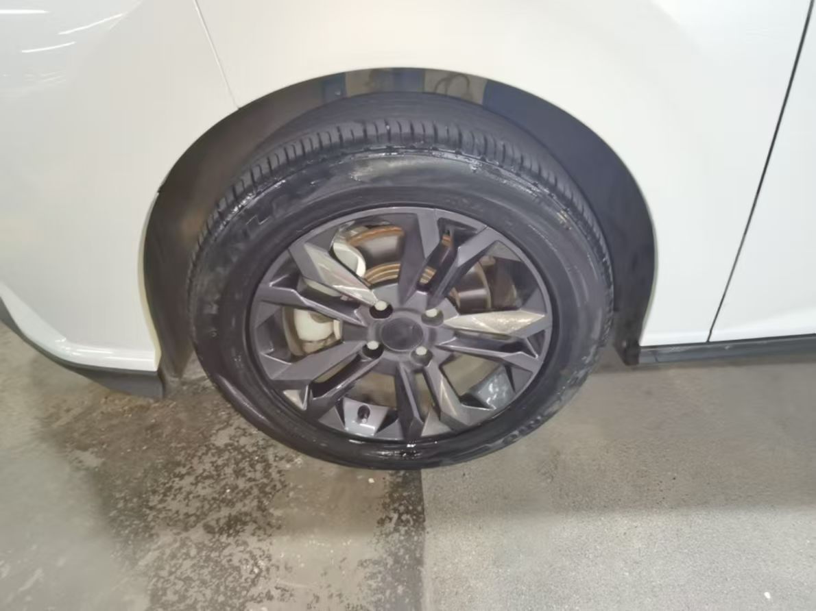 Dongfeng Aeolus Yixuan 2024 1.5L Automatic JingSu Edition — снимка 10