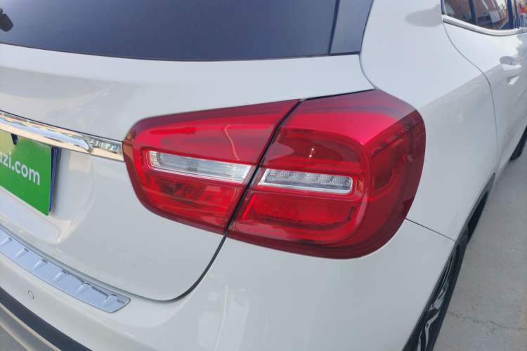 Used Mercedes-Benz GLA 2016 GLA 220 4MATIC Fashion Edition
