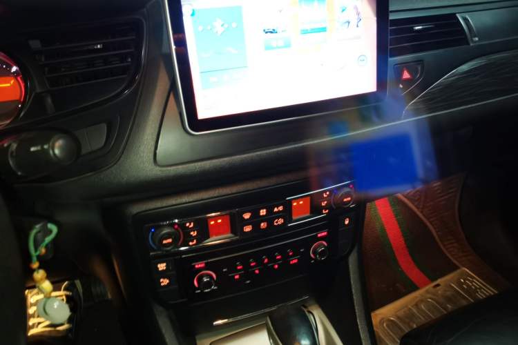 Used Citroen C5 2011 2.3L Automatic Zunyu Version
