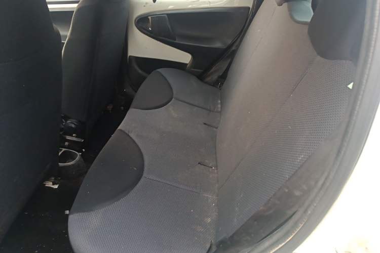 Used BYD F0 2012 1.0L XuanKu Trim
