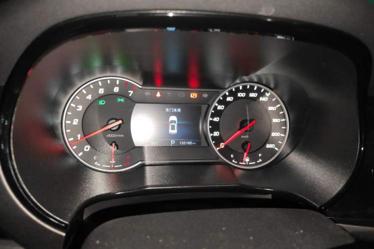 Used CHANGAN CS35PLUS 2020 1.4T DCT Yue Lian Blue Whale Edition