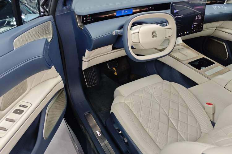 Used Nio ET9 2025 100kWh Signature Edition
