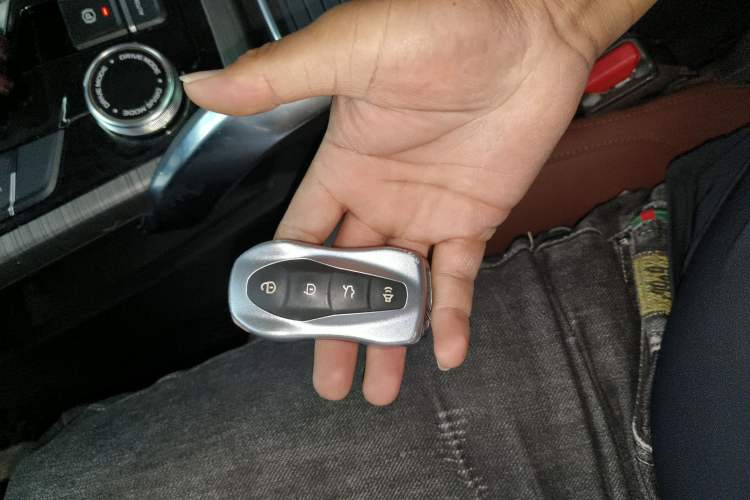 Used Geely Auto Emgrand X7 Sport 2020 1.8TD DCT Zhi Ling PRO Vehicle Key