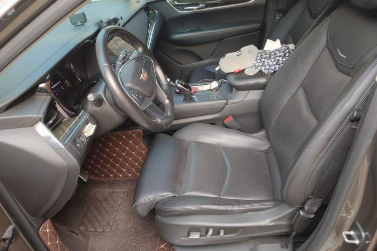 Used Cadillac XT5 2016 28T Four-Wheel Drive Luxury Model Left Front Seat