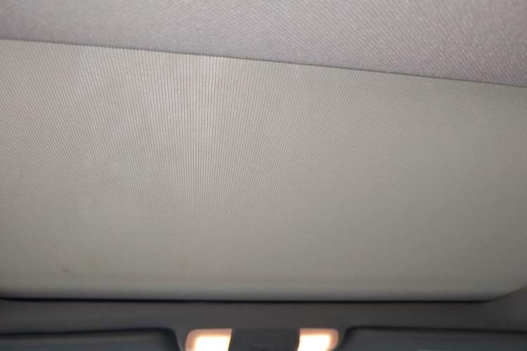 Used Mercedes-Benz GLK-Class 2011 GLK 300 4MATIC Fashion Model Headliner