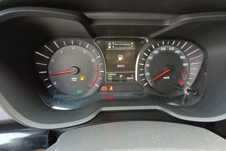 Used GAC Trumpchi GS4 2017 235T Automatic Two-Wheel Drive Elite Edition Instrument Cluster