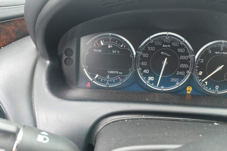 Used Jaguar XJ 2014 XJL 3.0 SC Two-Wheel-Drive Panoramic Business Edition