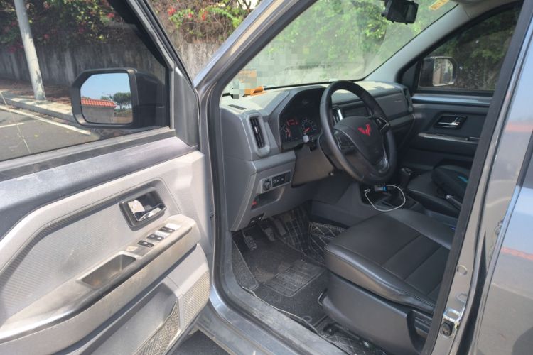 Used Wuling Zhengtu 2021 1.5L Adventure LAR Driver Seat