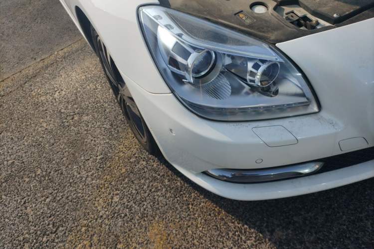 Used Mercedes-Benz SLK-Class 2011 SLK 200 Fashion Model