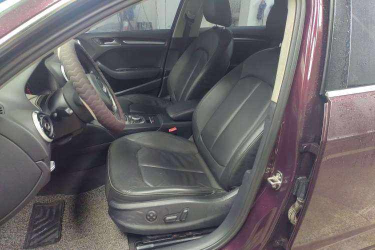 Used Audi A3 2015 Sportback 35 TFSI Millionth Anniversary Comfort Model
