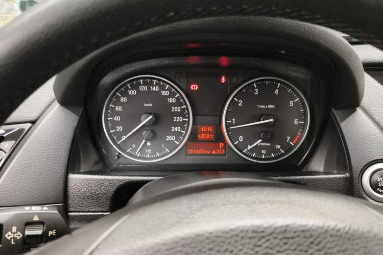 Used BMW X1 2013 sDrive18i Fashion Model
