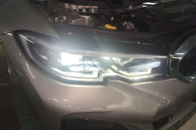Used BMW 3 Series 2020 320Li M Sport Package Right Front Headlight