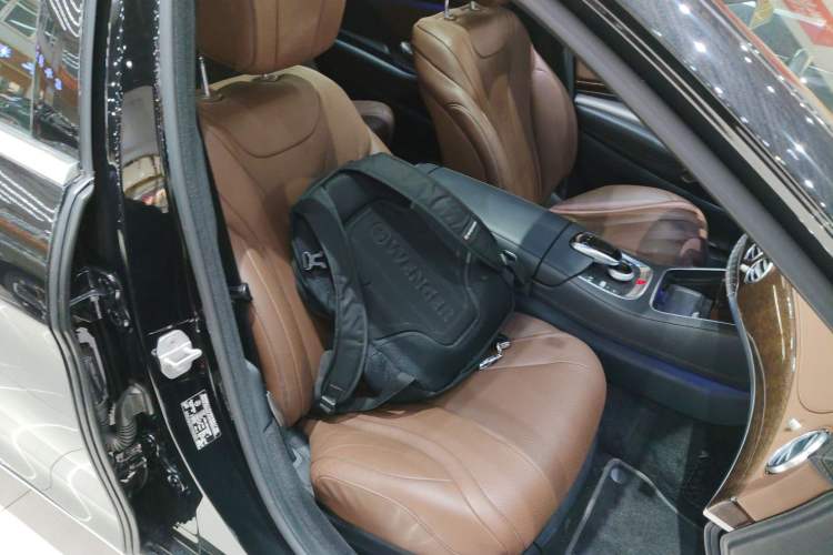 Used Mercedes-Benz S-Class 2014 S 320 L Business Model
