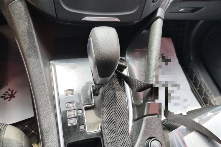 Used Dongfeng Aeolus AX7 2015 2.0L Automatic Zhiyue Version Gear Lever
