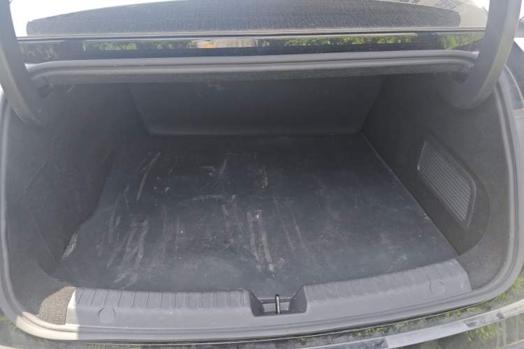 Used Geely Galaxy 8 2025 130km EM-i Deluxe Edition
