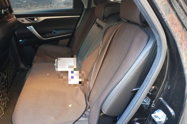 Used Changan CS95 2021 2.0T Four-Wheel Drive Luxury Version
