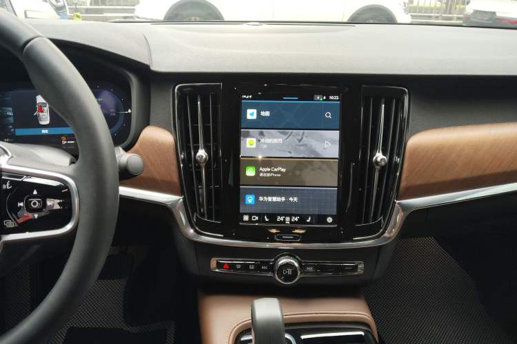 Used Volvo S90 New Energy 2025 Plug-in Hybrid Four-Wheel Drive Long-Range Zhiyi Luxury Edition Audio And AC Panel