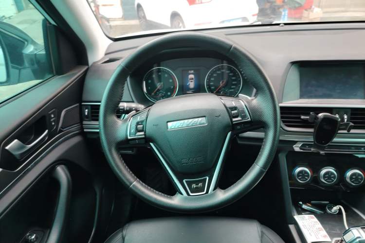 Used Haval H6 2018 Blue Label Sport Edition 1.5T Automatic Two-Wheel Drive Elite Model Steering Wheel