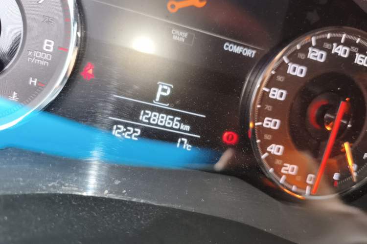 Used Acura CDX 2016 1.5T Two-Wheel Drive Deluxe Edition Odometer Close Up